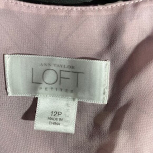 Loft Petite- Purple/Lavender Floral - Picture 4 of 5